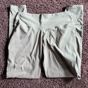 Alphalete crossover leggings - xl grey